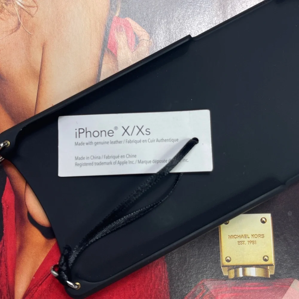 New Bandolier Black Pebbled Leather iPhone X/Xs Phone Case - Picture 4 of 6
